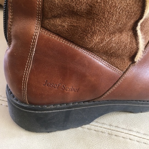 Gorgeous handcrafted leather boots - Picture 7 of 11